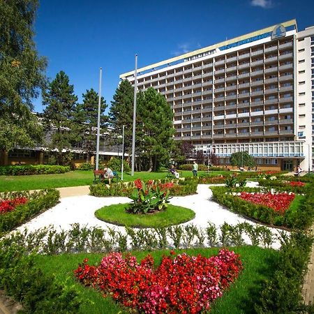 Rehabilitacni Sanatorium - Lazne Darkov Hotel Karviná Exterior photo